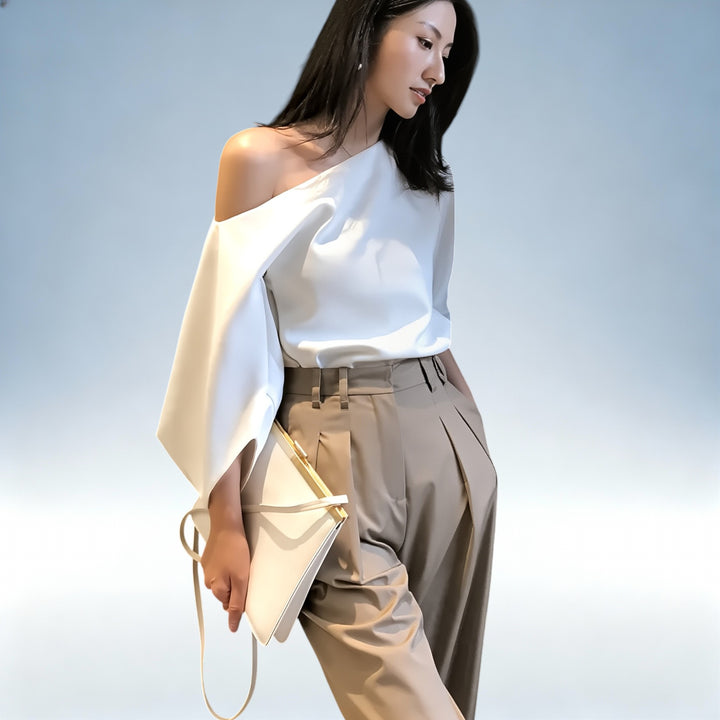 MARIANA — Blusa Assimétrica Off-Shoulder Elegante | Charme Clássico